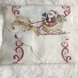 Festive Table Runner